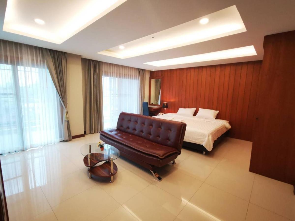 Private 111 Square Meters 2 Bedrooms City Chiangmai Чиангмай Экстерьер фото